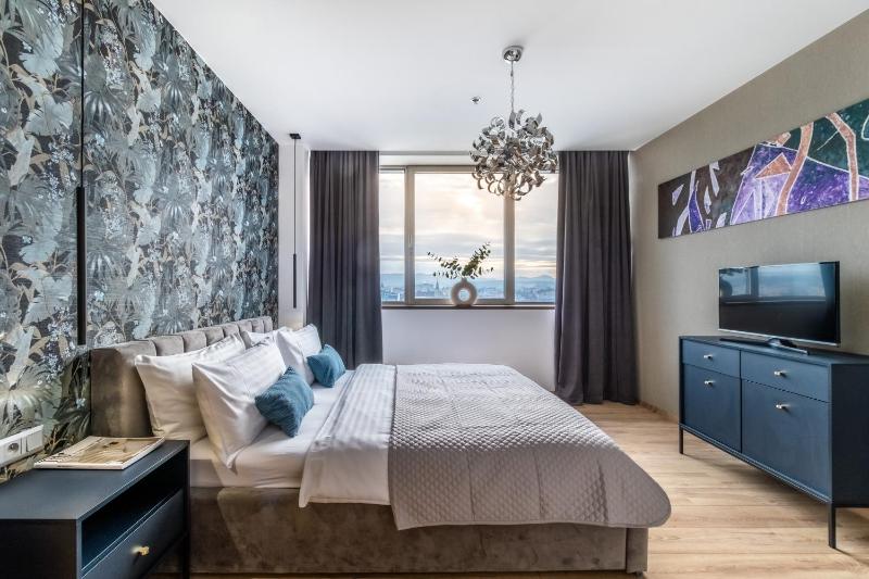 King Suite with Sofa Bed image 1