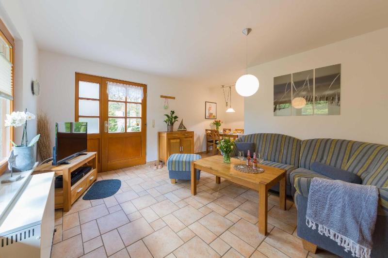 Two-Bedroom Holiday Home -02 image 1
