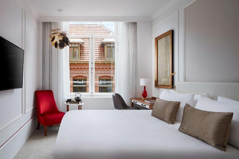 Superior Double or Twin Room image 1