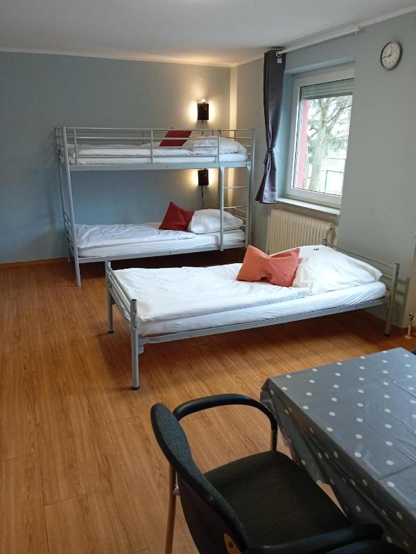 1 2 sleep Hostel Nürnberg Messe - image 25