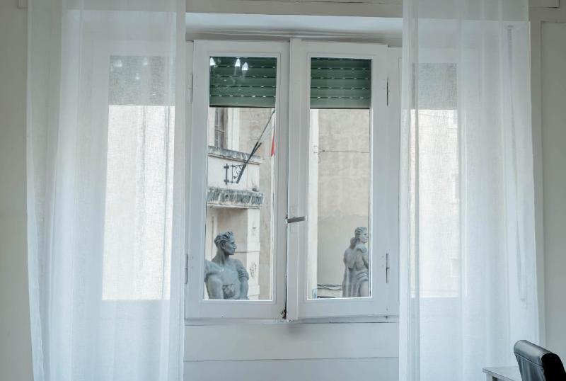 Double Room with Private External Bathroom image 4