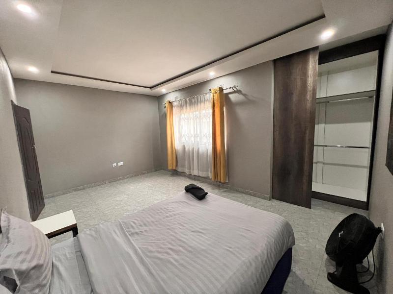 Salama Apartments - image 8