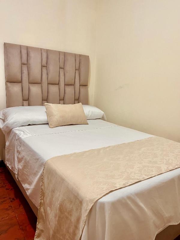 Hotel Casa Manta Cali - image 14