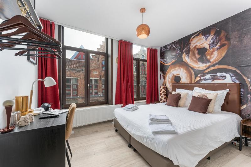 The Chocolate Suites - image 3