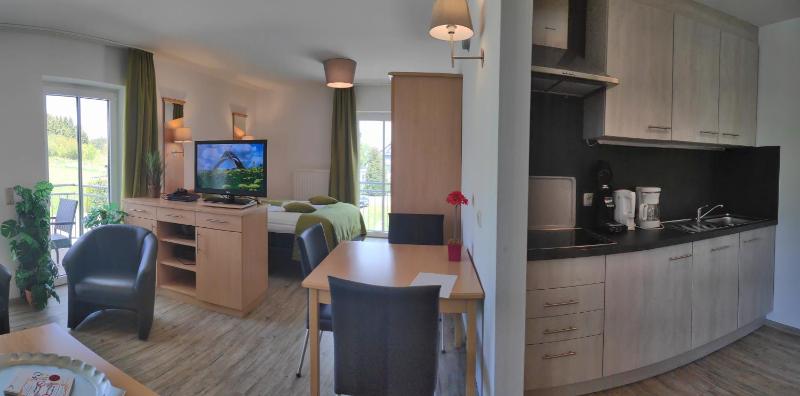 Studio Apartment (2 Adults) image 3