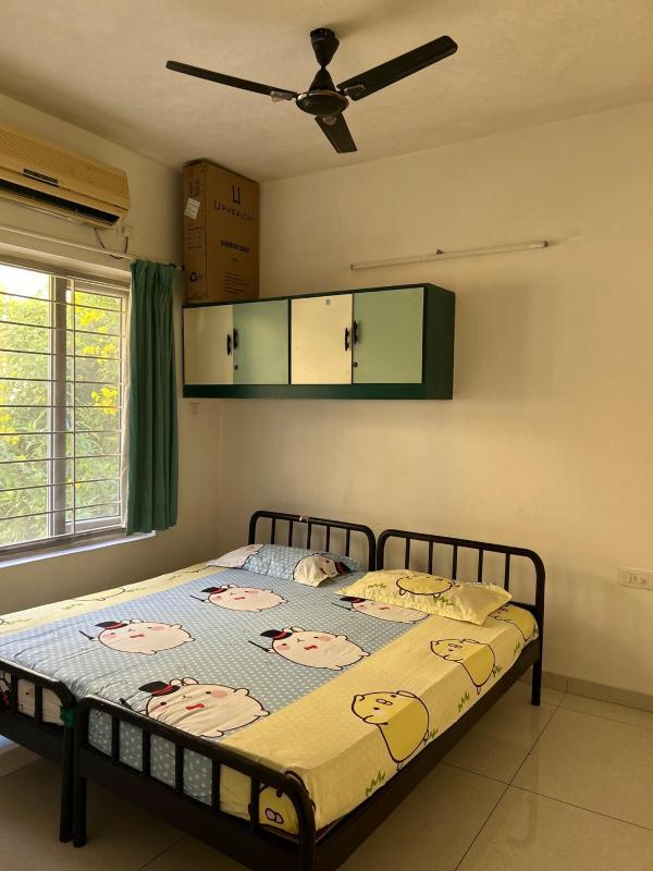 A 3bhk flat in Nungambakkam near Apollo hospital - image 14