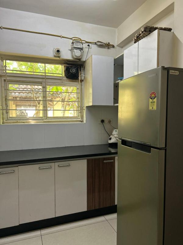A 3bhk flat in Nungambakkam near Apollo hospital - image 4