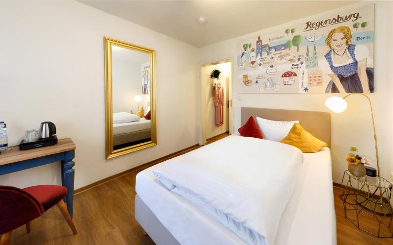 Comfort Single Room image 1