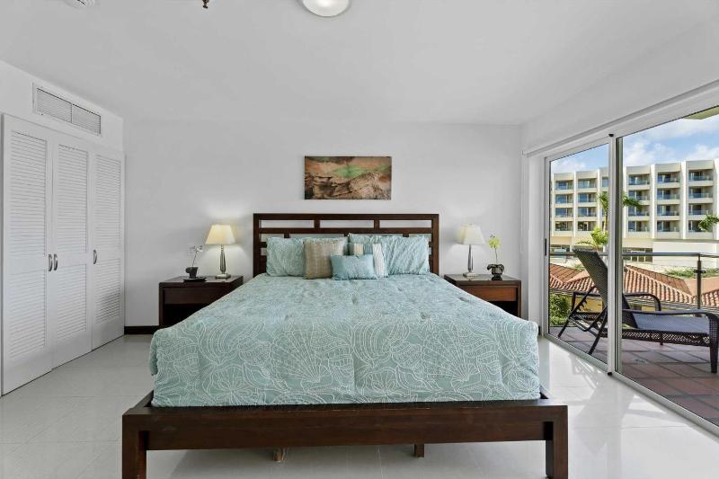 Beachfront - Brisas del Mar 2BR condo - E324 - image 2