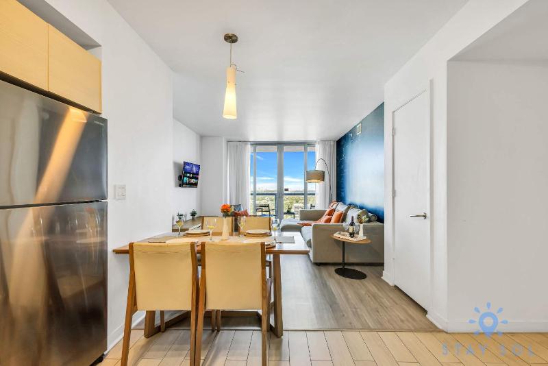 Apartment w/ Balcony +  Amazing Pool - image 19