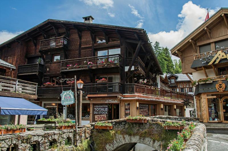 SANTA MARIA MEGEVE proche village - image 12