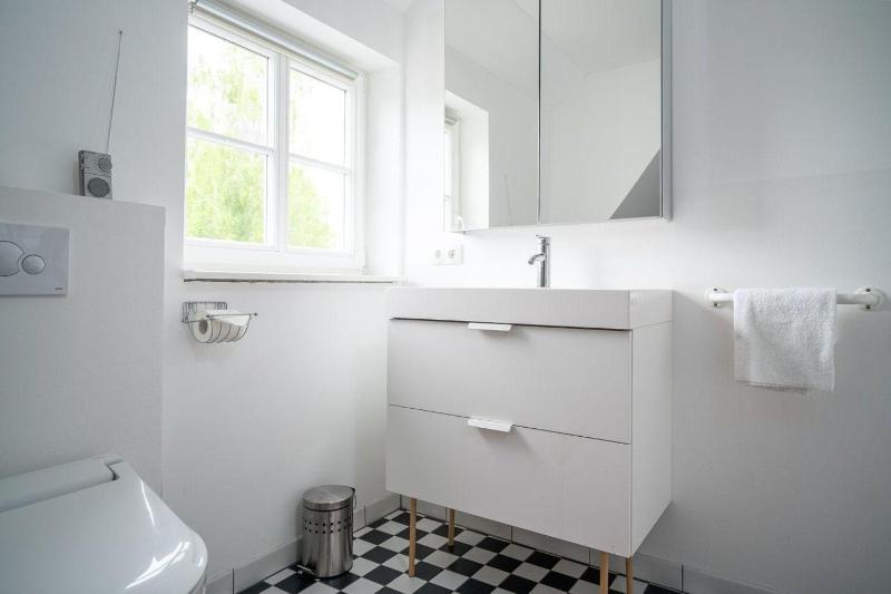 FeHaus-Die-gruene-Tuer - image 24