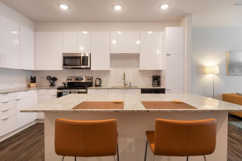 Spectacular Apartments by BCA Furnished Apartments Spec1B 416 A - image 13