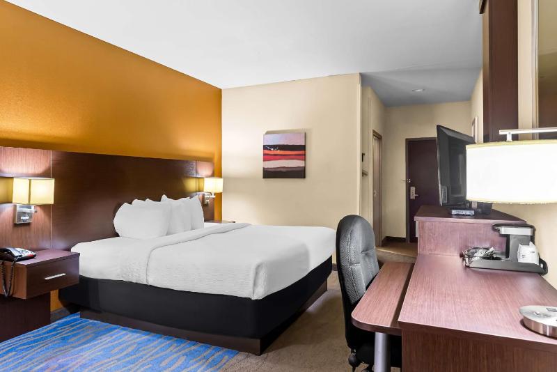 King Room image 3