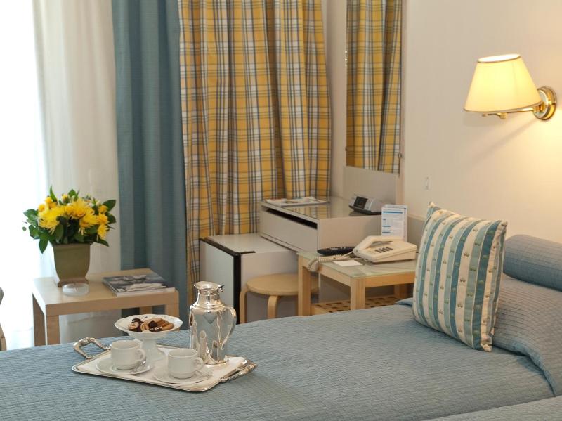 Triple Room image 4