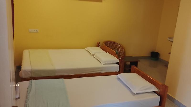Sri Vinayaga Rooms - image 7