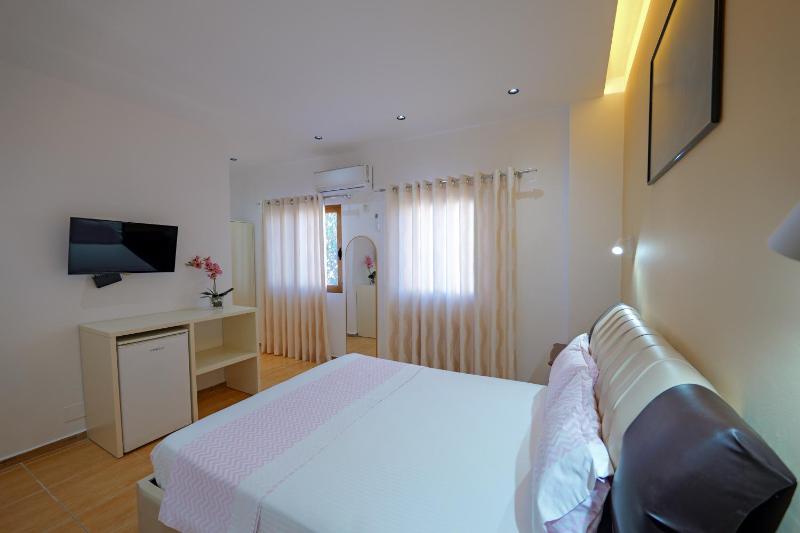 Vila Kristiano Ksamil - image 6