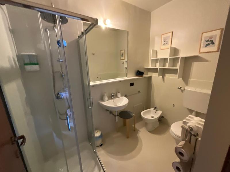 Junior Suite with Balcony image 3