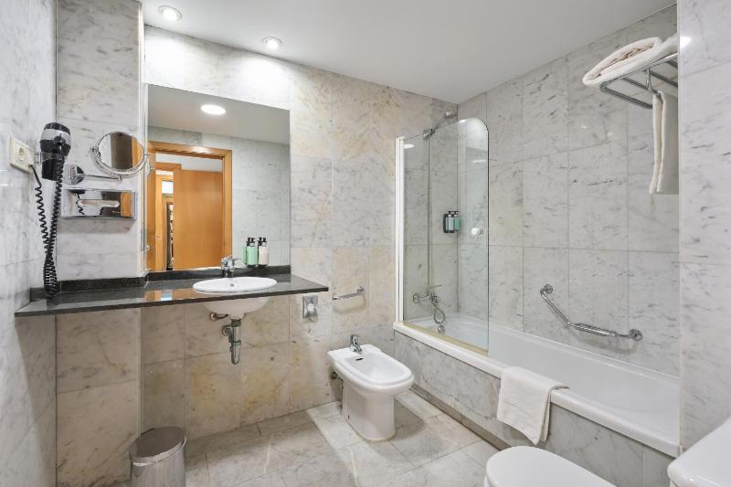 Family Junior Suite image 4