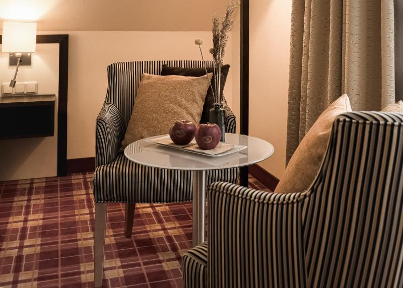Standard Double Room image 4
