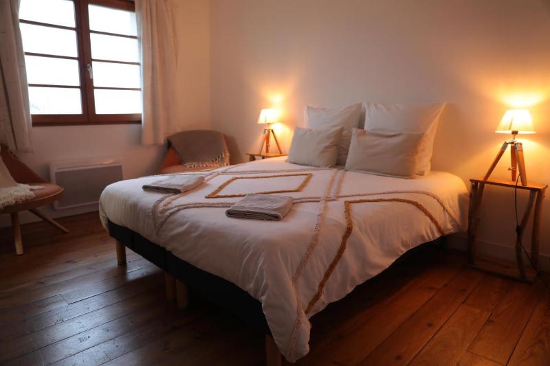 Double Room with Private Bathroom image 1