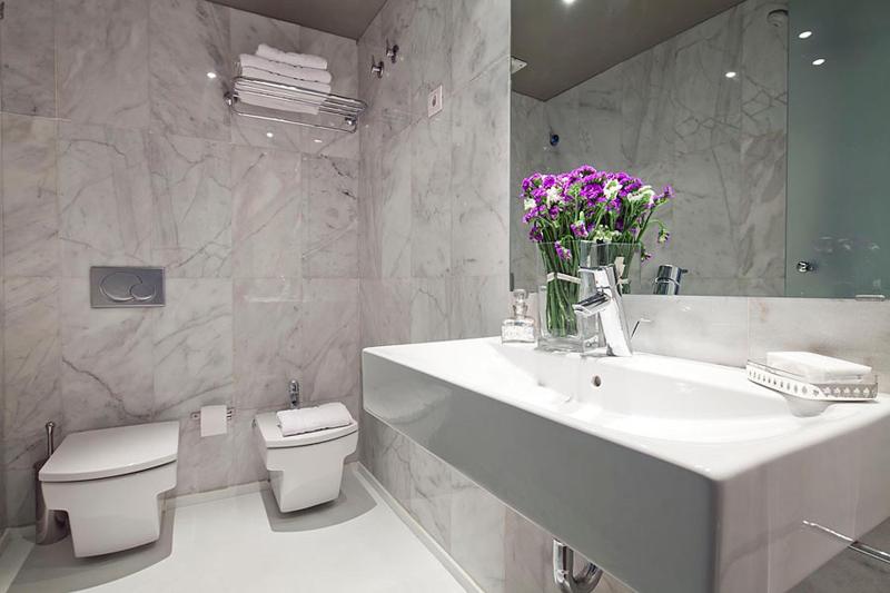Two-Bedroom Apartment - Calle Prats de Mollo, 18 image 4