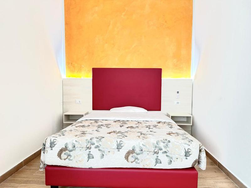 Triple Room with Bathroom image 4