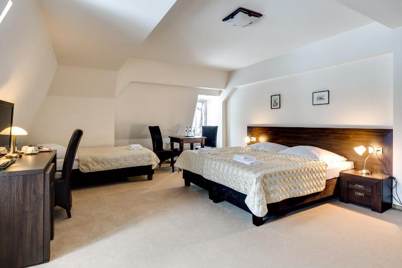 Triple Room image 1