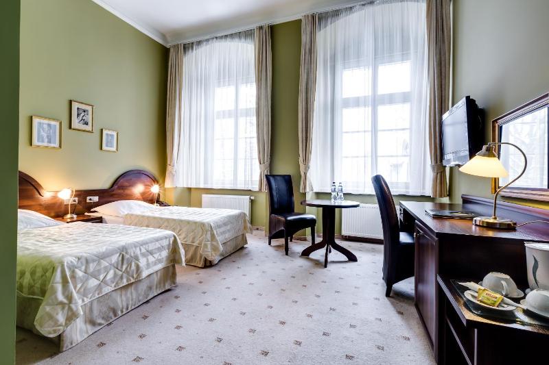 Triple Room image 2