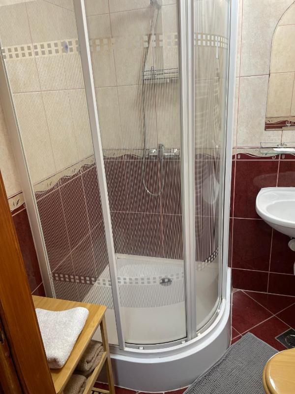 Rózsakert Apartmanház - image 32