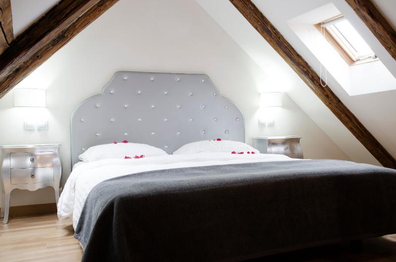 Dolce Vita Suites Boutique - image 16