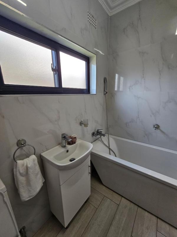 K Apartments - image 4
