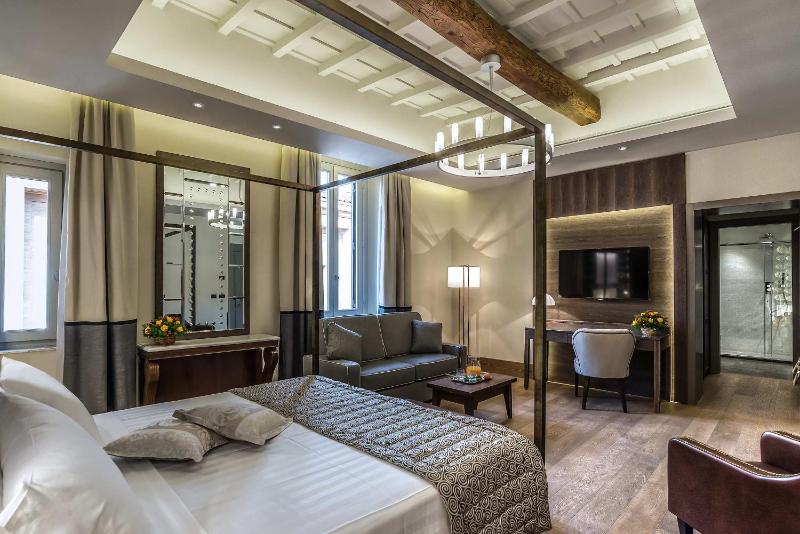 Junior Suite image 2