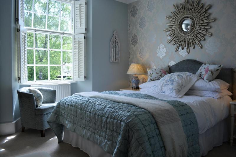 Double Room - Wordsworth image 2