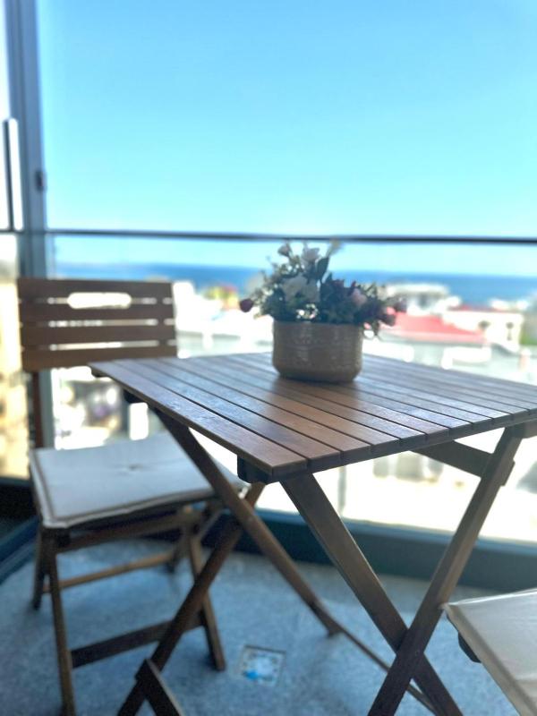 Apartamente & Studiouri Melia Eforie Nord - image 1