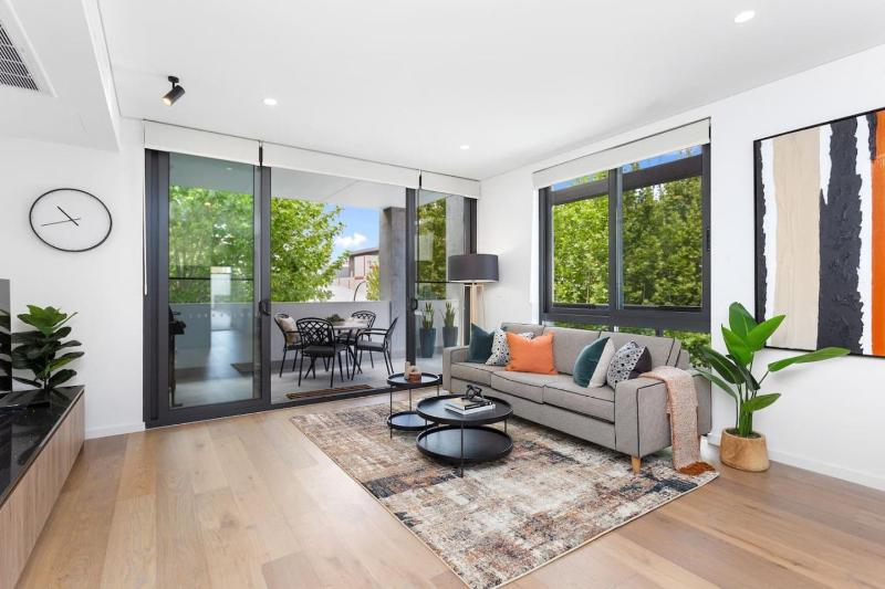 Luxe Living Instaworthy city views from rooftop - image 14