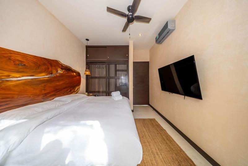 Villa Asana with Stunning Luxury Pool and Private Rooftop - image 37