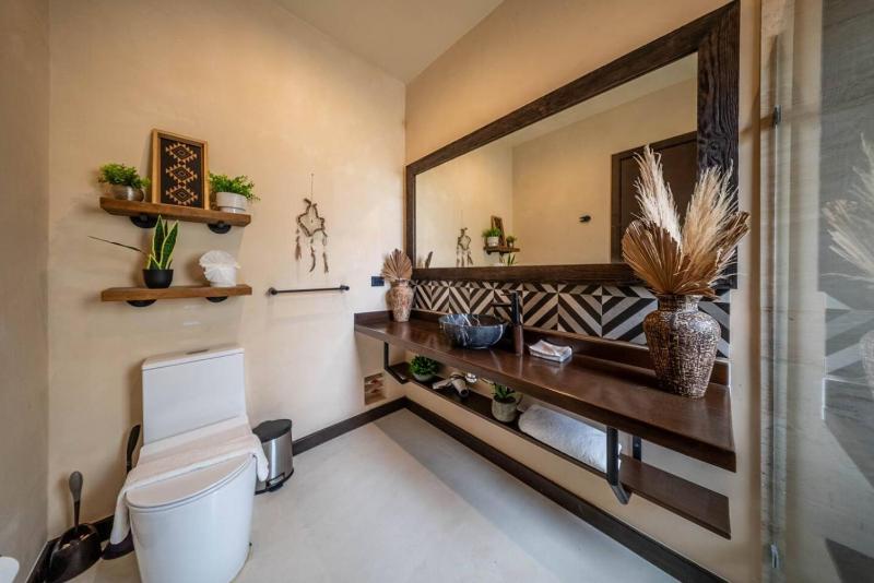 Villa Asana with Stunning Luxury Pool and Private Rooftop - image 33