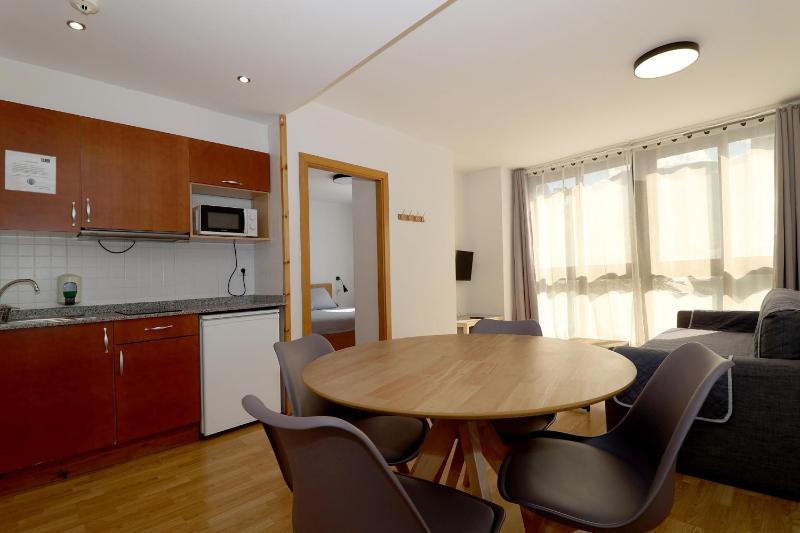 One-Bedroom Apartment  (2 Adults) image 2