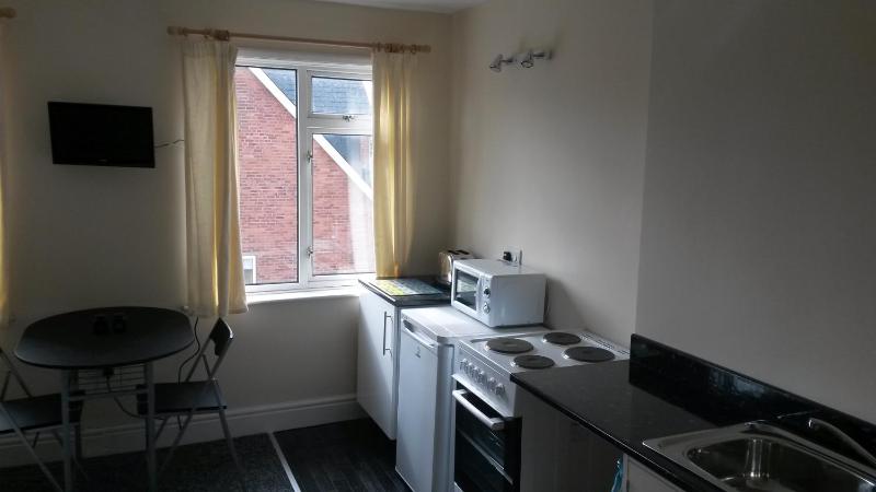 Double Room with Shared Bathroom image 4