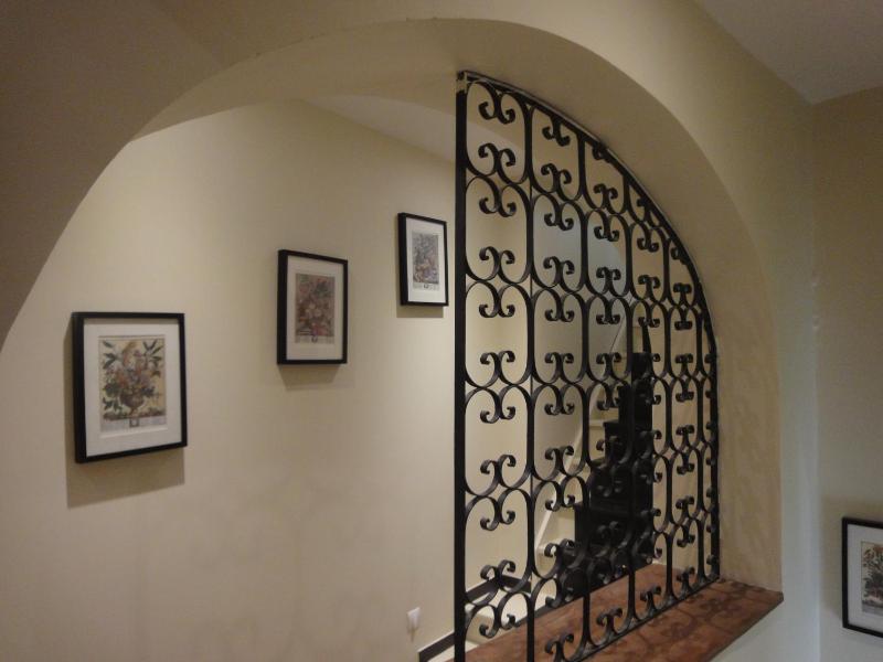 Small Double Room image 3