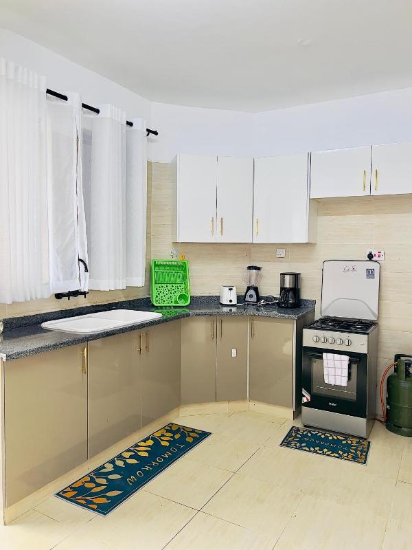 Nyali Exquisite 2 bedroom behind City Mall-Swanky - image 6