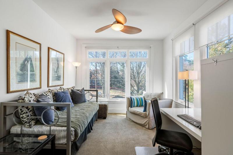 Standish House by BCA Furnished Apartments Standish House - image 25