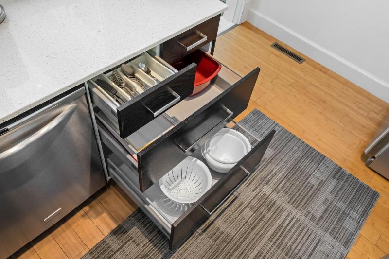 Standish House by BCA Furnished Apartments Standish House - image 19