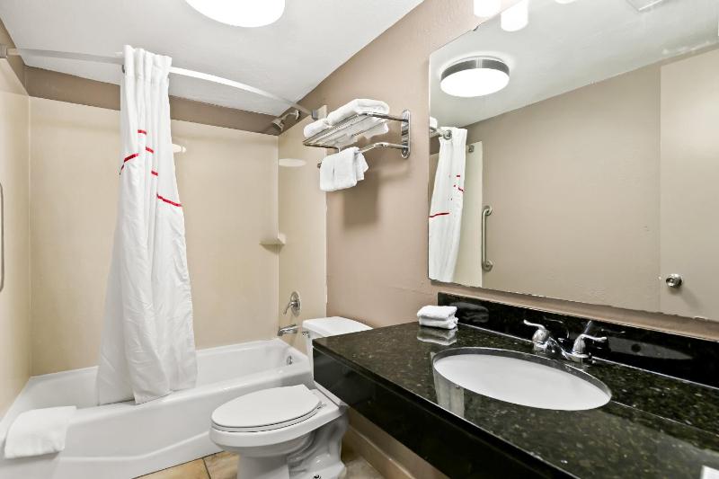 Suite with Two Queen Beds Non-Smoking image 2