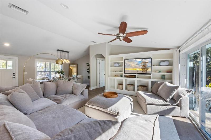 Conch Out Beach House managed by Beach Retreats - image 32