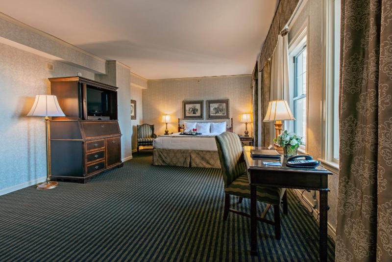 The Brown Hotel - image 3
