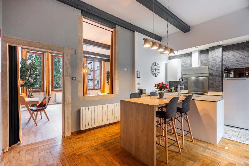 Le Relais DUCAL - Appartements d'Hôtes Vieille Ville - image 48