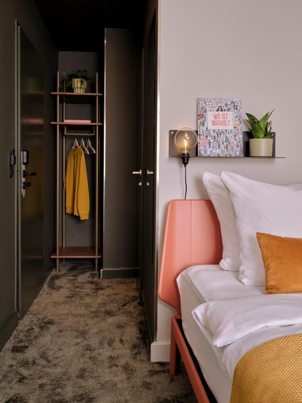 Cosy Room  image 2
