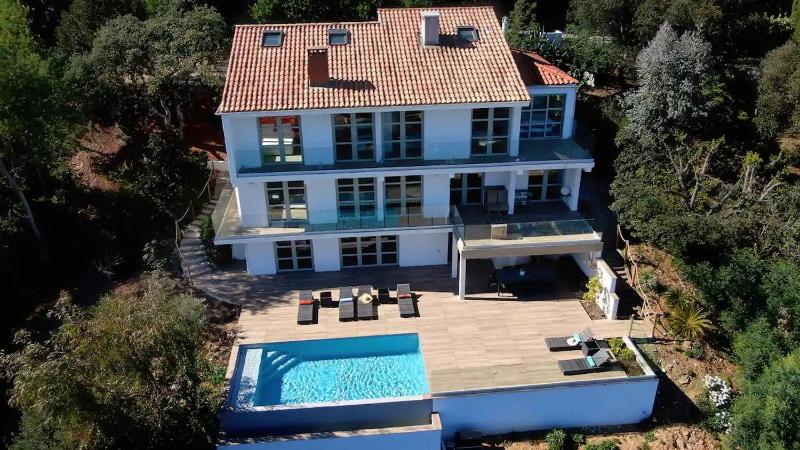 Villa des Issambres - Climatisée avec piscine - image 20